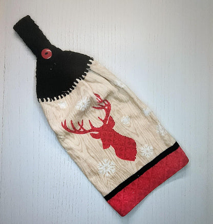 Festive Reindeer Crochet Hanging Towel - 100% Cotton Kitchen Decor - Teacher Gift - RV Accessory - Durable & Absorbent