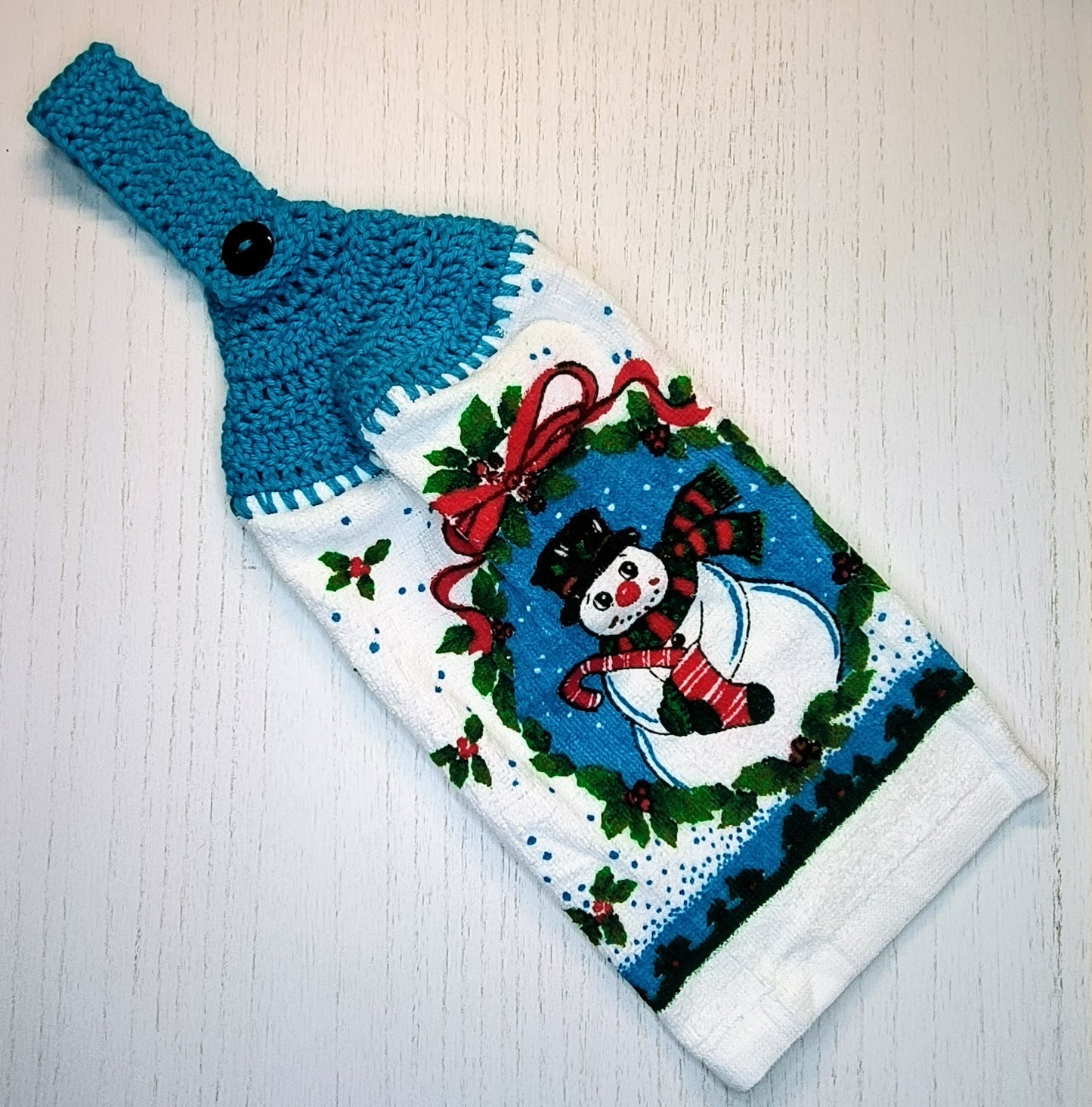 Crochet Top Charming Snowman & Candy Cane Wreath Hanging Dish Towel