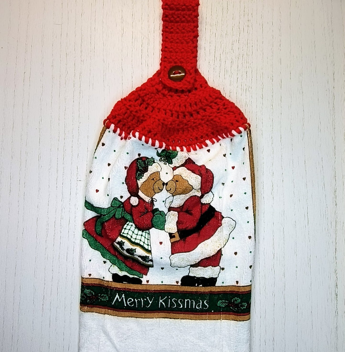 Crochet Top Festive "Merry Kissmas" Mr. & Mrs. Claus Bear Hanging Dish Towel