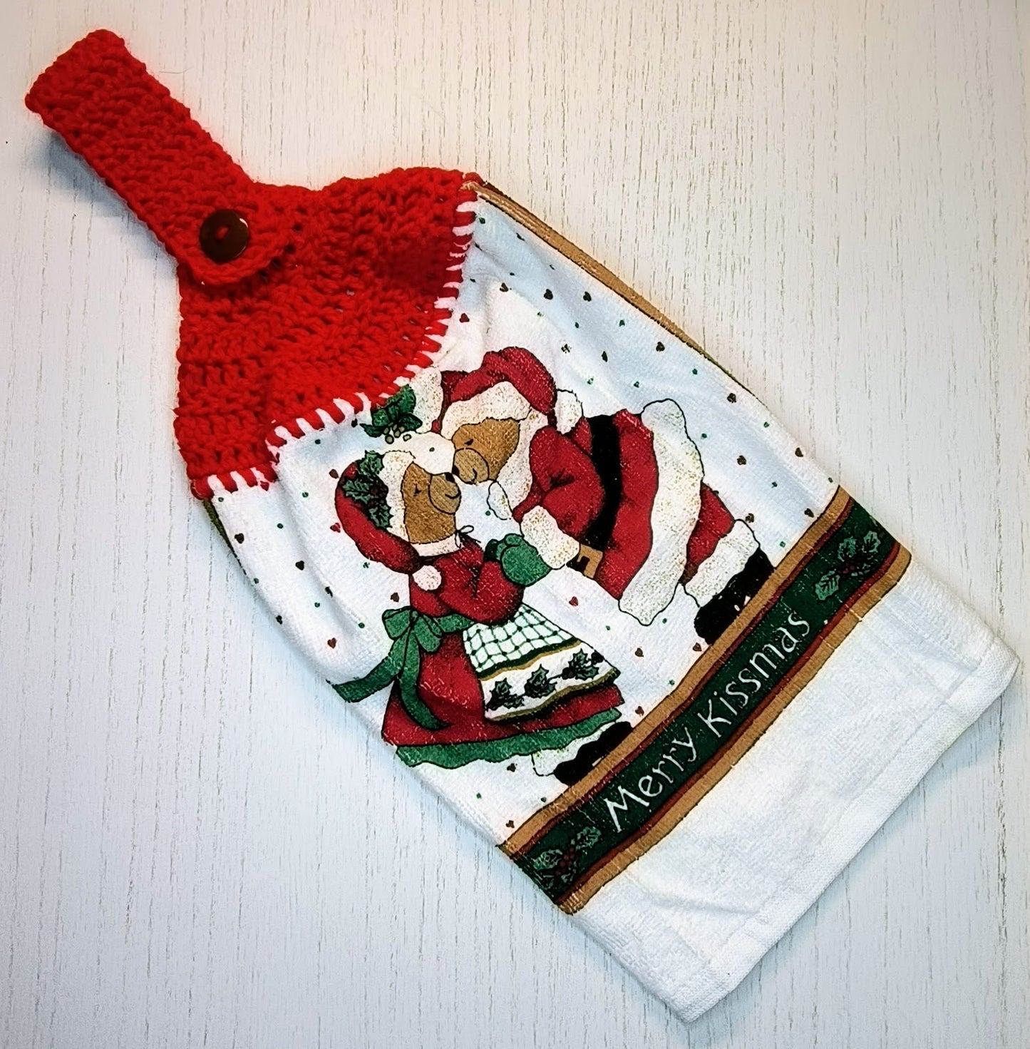 Crochet Top Festive "Merry Kissmas" Mr. & Mrs. Claus Bear Hanging Dish Towel
